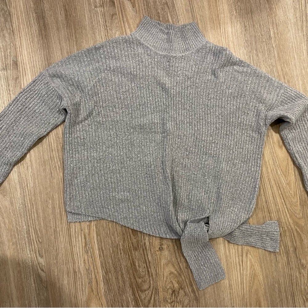 Light weight, turtle neck sweater